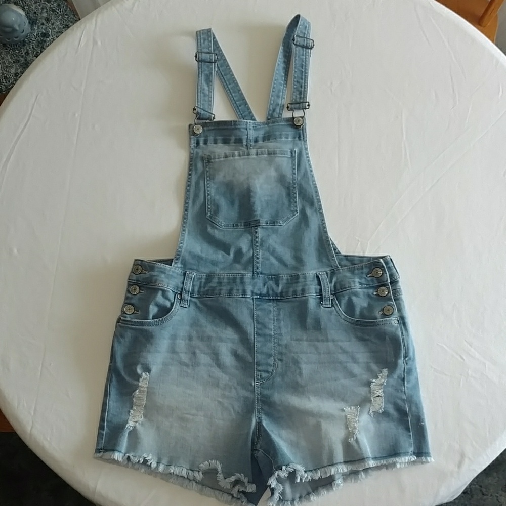 Celebrity Pink Bib Overall Shorts